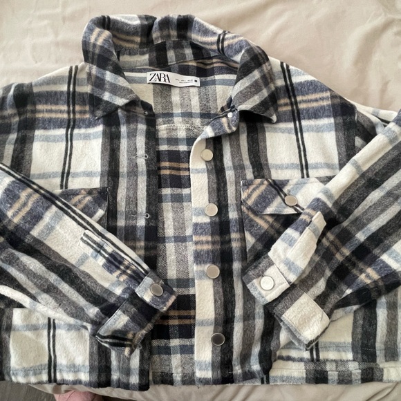 Flannel - Picture 1 of 2